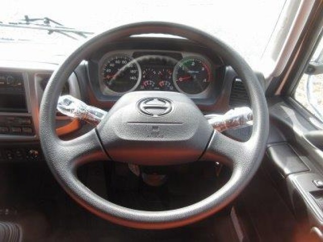 中古トラック 日野冷蔵冷凍車 #15