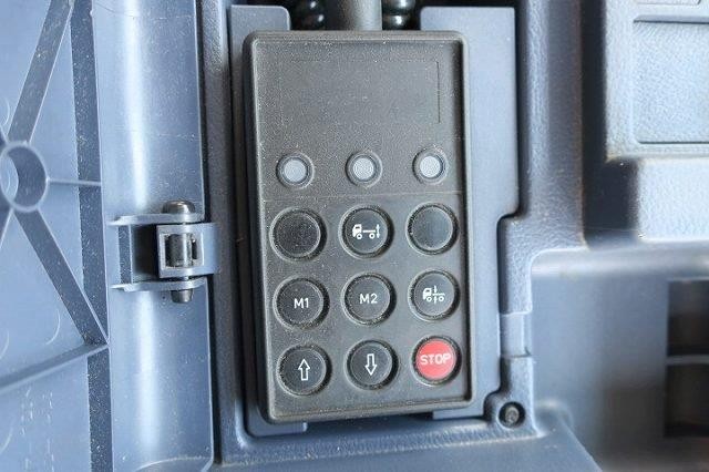 中古トラック 日野冷凍バン #22