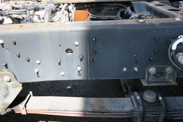 中古トラック 日野キャブ付シャーシ #8