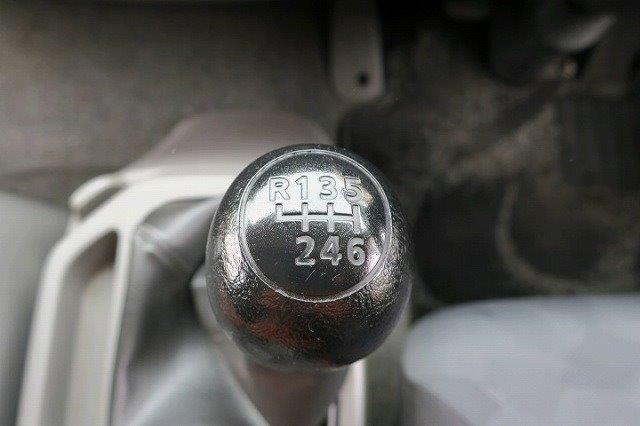 中古トラック UDトラックスアルミウィング #17