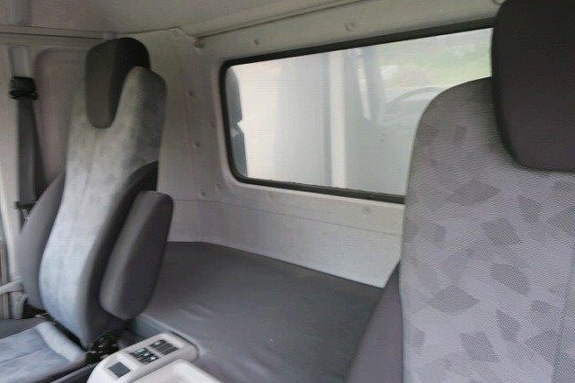 中古トラック UDトラックスアルミウィング #24