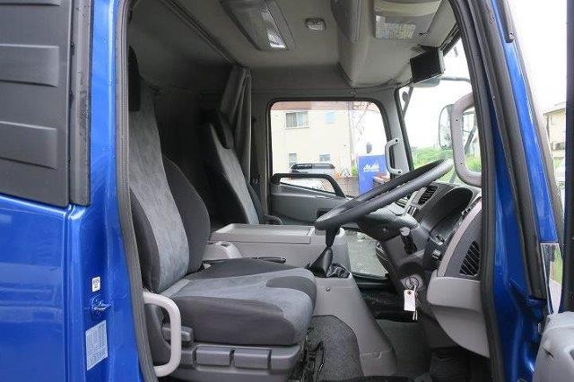 中古トラック UDトラックスアルミウィング #13