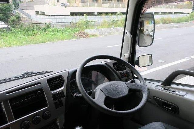 中古トラック UDトラックスアルミウィング #15