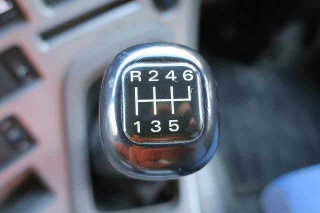 中古トラック UDトラックス ミキサー車 #15