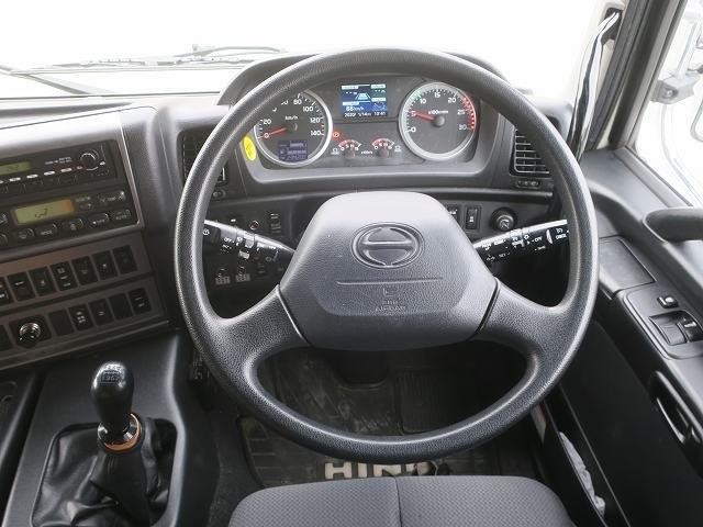 中古トラック 日野冷凍バン #15