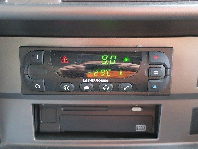 中古トラック 日野冷凍バン #19