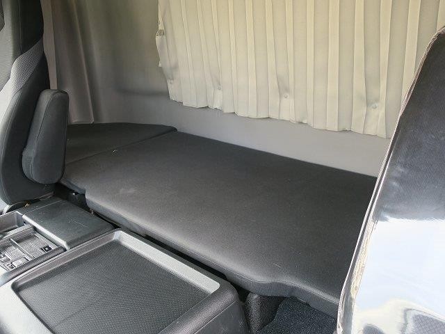 中古トラック 日野冷凍バン #23