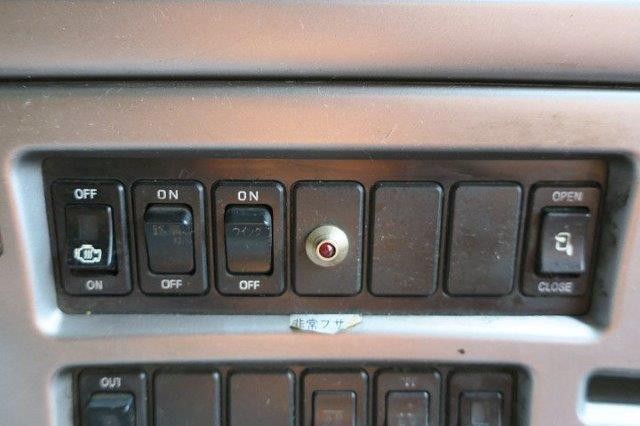 中古トラック UDトラックスアルミウィング #21