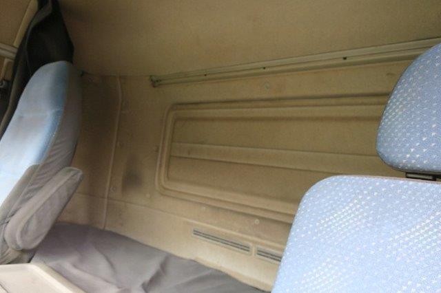 中古トラック UDトラックスアルミウィング #23