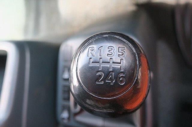 中古トラック UDトラックスアルミウィング #17