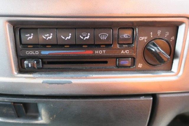 中古トラック UDトラックスアルミウィング #20