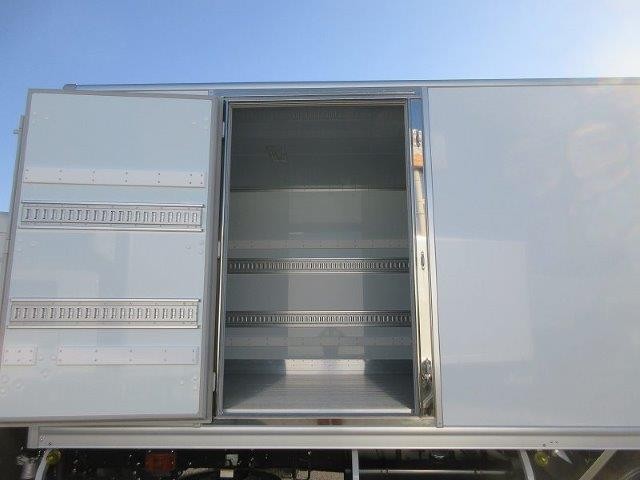 中古トラック 日野冷凍バン #12