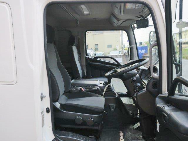 中古トラック 日野冷凍バン #13