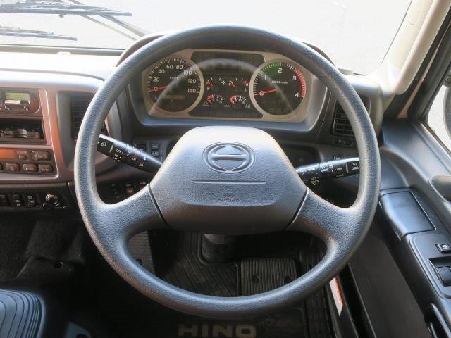 中古トラック 日野冷凍バン #16