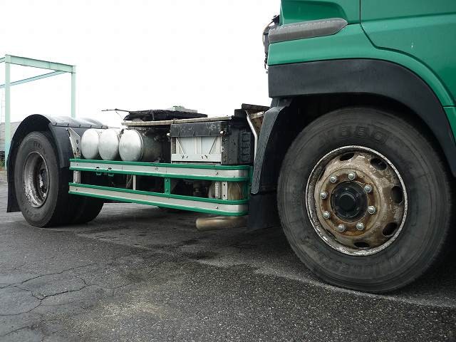 中古トラック UDトラックストラクタヘッド #11