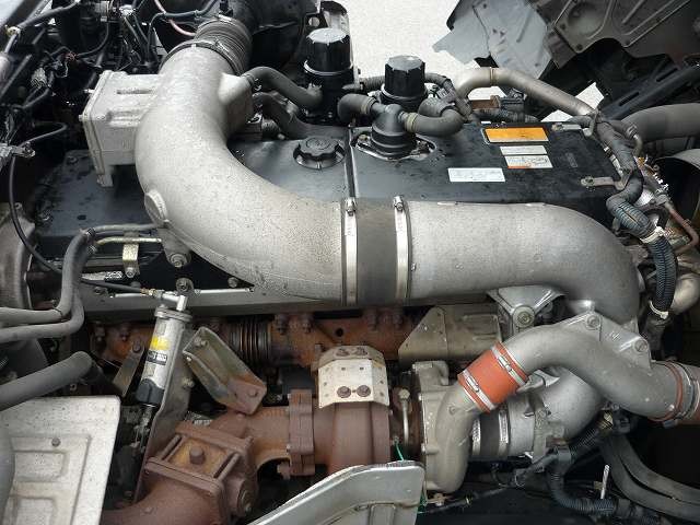 中古トラック UDトラックストラクタヘッド #9