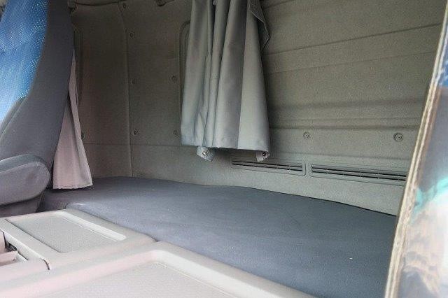 中古トラック UDトラックス平ボディアルミブロック #21