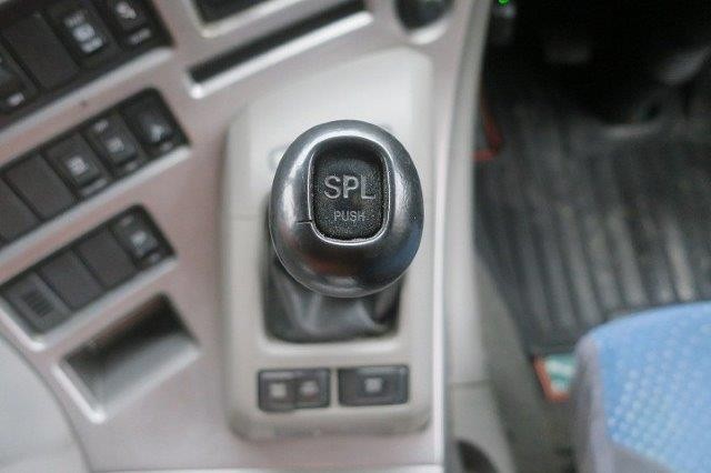 中古トラック UDトラックス平ボディアルミブロック #17