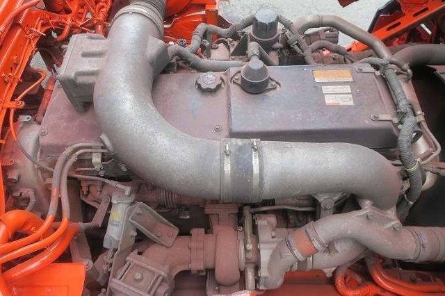 中古トラック UDトラックス平ボディアルミブロック ＃11