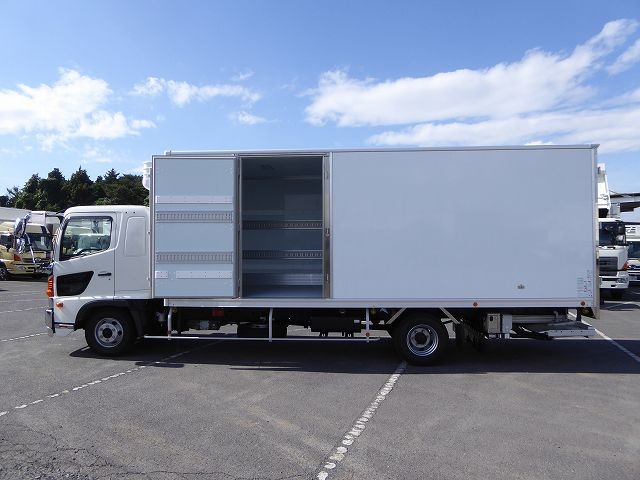 中古トラック 日野冷凍バン #8