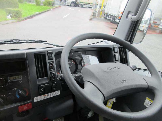 中古トラック いすゞアルミバン #17