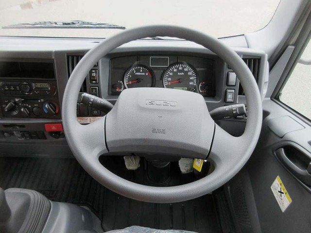 中古トラック いすゞアルミバン #18