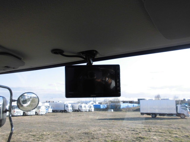 中古トラック 日野冷蔵冷凍車 #23