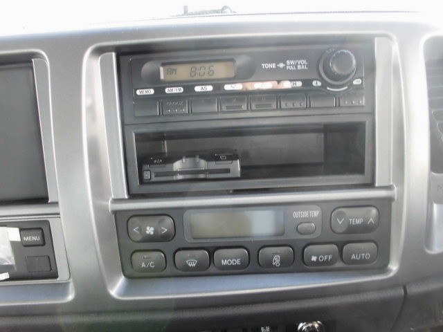 中古トラック 日野冷蔵冷凍車 #24