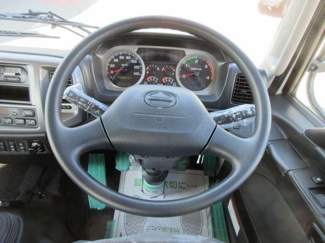 中古トラック 日野クレーン付 #17