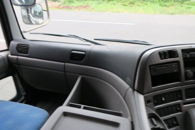 中古トラック UDトラックストラクタヘッド #12