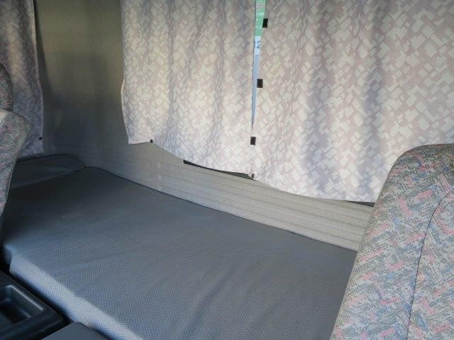 中古トラック いすゞコンクリートミキサー車 #21