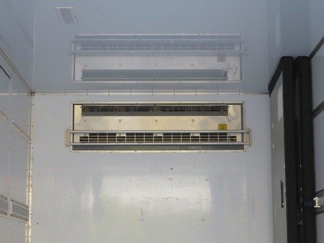 中古トラック いすゞ冷蔵冷凍車 ＃10