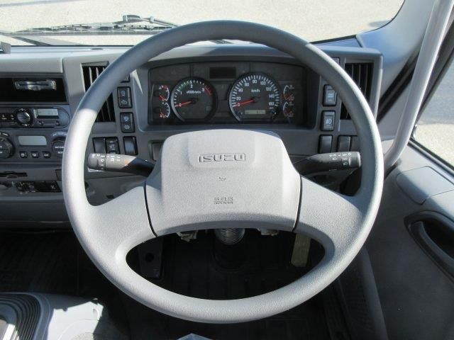 中古トラック いすゞ平ボディ #17