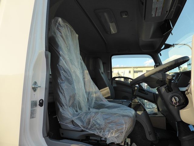 中古トラック いすゞ冷凍バン #13