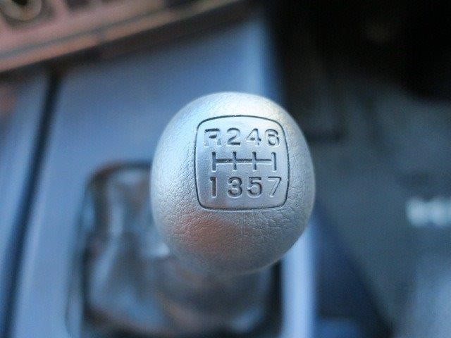 日野大型冷凍バン