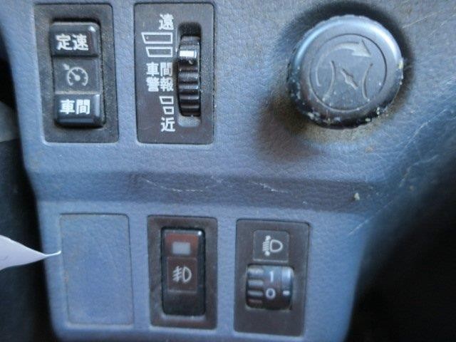 日野大型冷凍バン