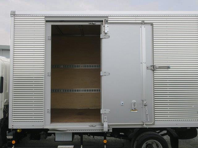 中古トラック いすゞアルミバン #7