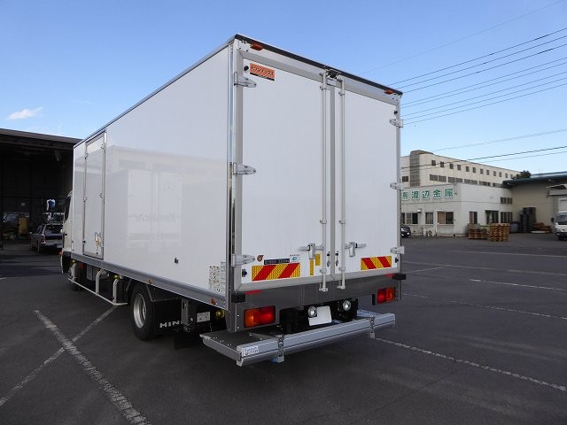 中古トラック 日野冷凍バン #4