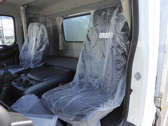 中古トラック 日野冷凍バン #19