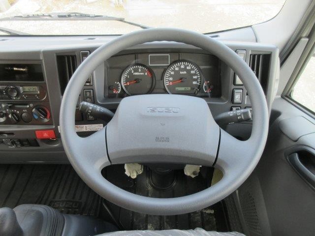 中古トラック いすゞアルミバン #18