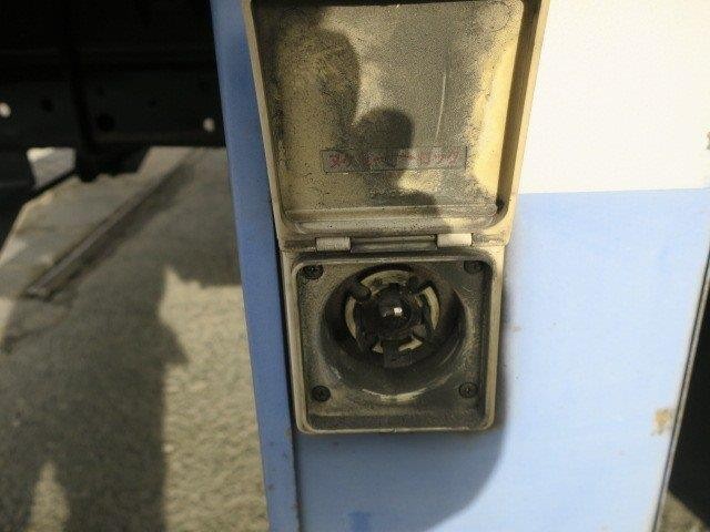中古トラック 日野冷凍バン #14