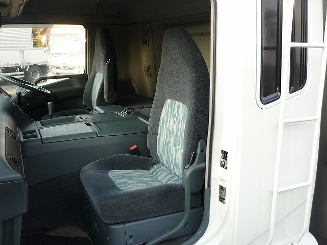 中古トラック 三菱ふそうアルミウィング #22