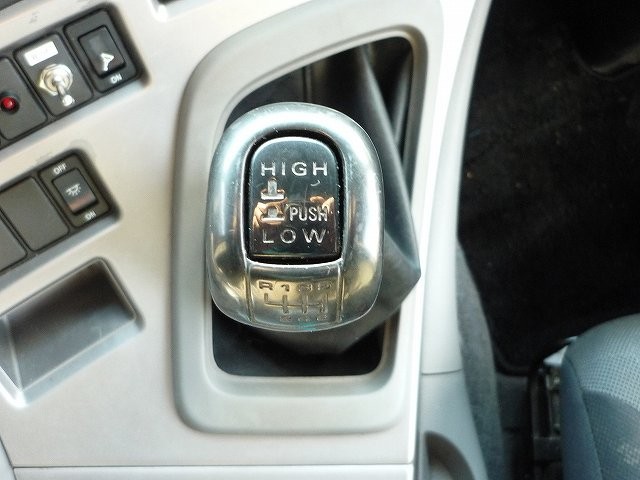 中古トラック UDトラックストラクタヘッド #16