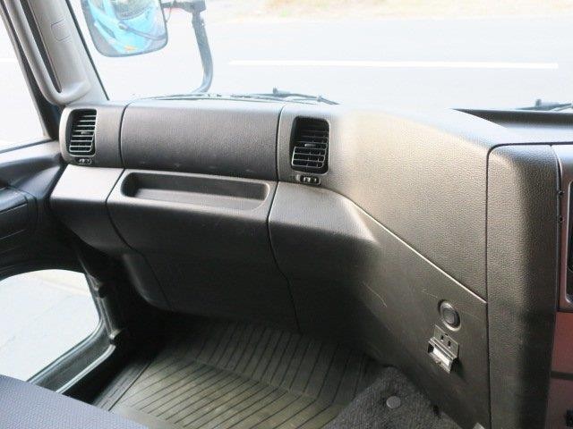 中古トラック 日野キャブ付シャーシ #12