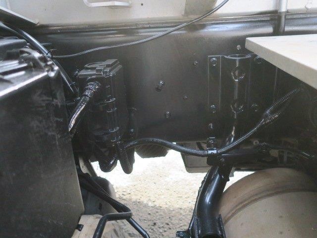 中古トラック UDトラックスコンクリートミキサー車 #11