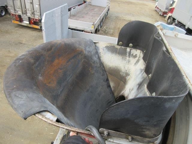 中古トラック UDトラックスコンクリートミキサー車 #10