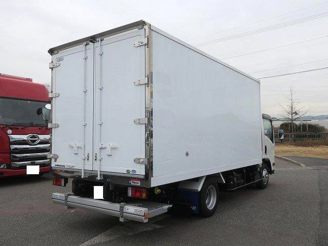 中古トラック いすゞ冷凍バン #3