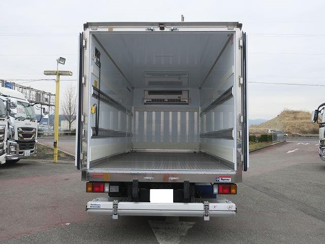 中古トラック いすゞ冷凍バン #6