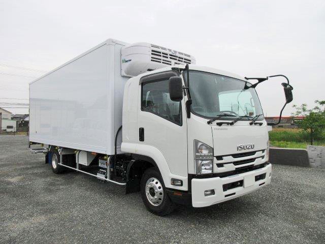 中古トラック いすゞ冷凍バン #2