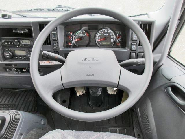 中古トラック いすゞ冷凍バン #16